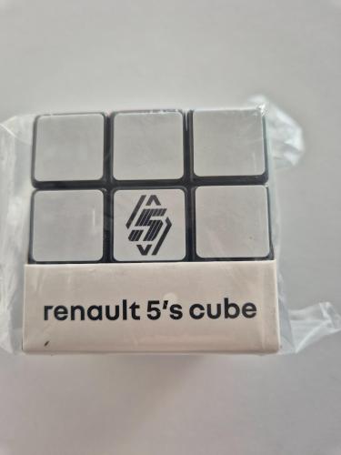 Rubix cube R5
